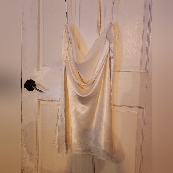 NWT For Love And Lemons White Strapless Satin Backless Mini Dress Size Large - Picture 6 of 8